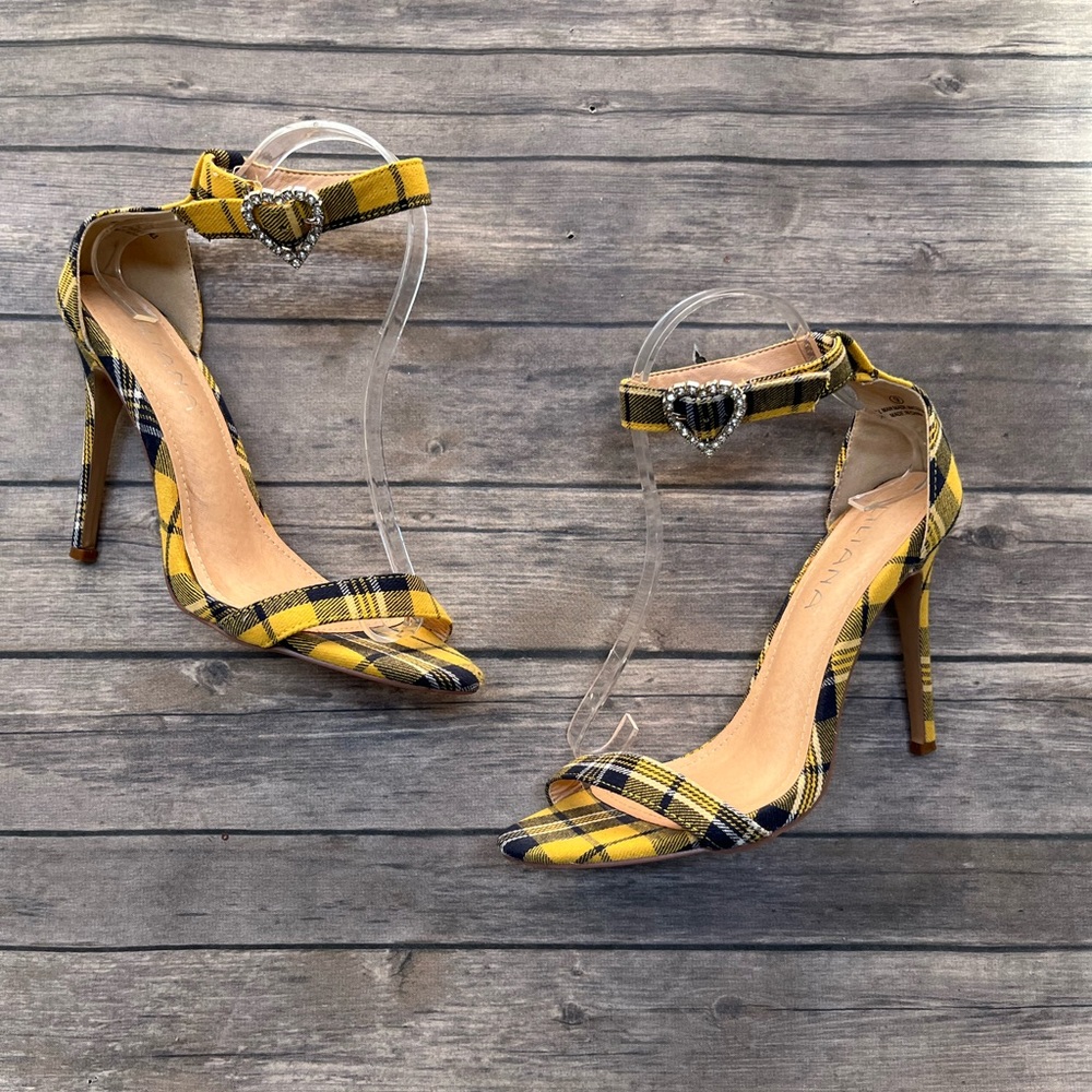 Tartan plaid heels size 9